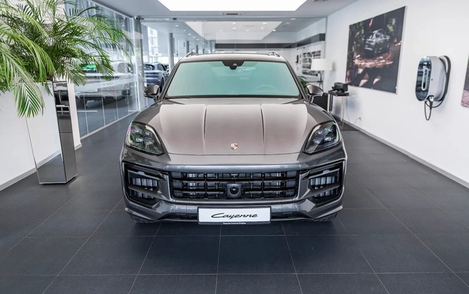 Porsche Cayenne cena 669429 przebieg: 10, rok produkcji 2024 z Sierpc małe 742